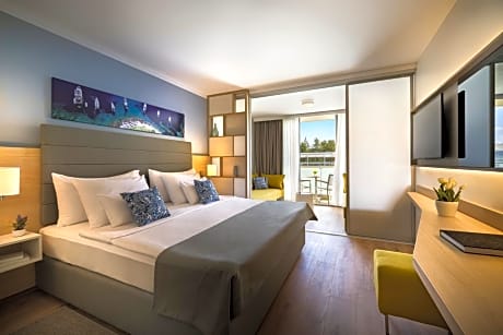 Special Offer - New Year's Package - Superior Family Room