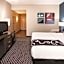 La Quinta Inn & Suites by Wyndham Chicago Downtown