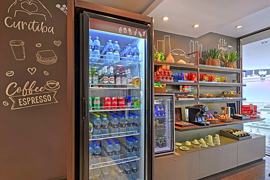 Hotel Deville Curitiba