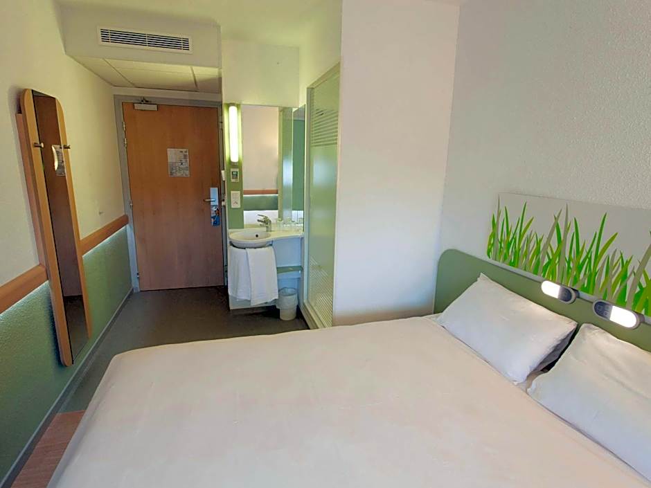 ibis budget Cherbourg - La Glacerie
