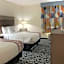 La Quinta Inn & Suites by Wyndham-Red Oak TX IH-35E