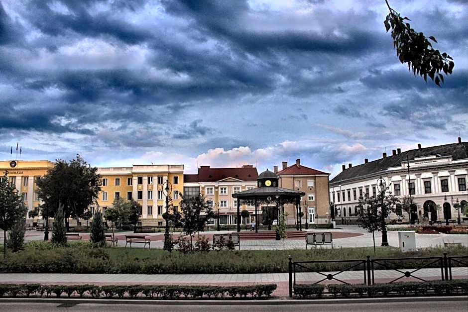 Hotel Centrál
