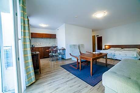 Twin Room with Extra Bed