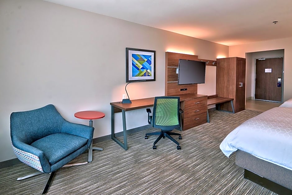 Holiday Inn Express And Suites Albuquerque East By IHG