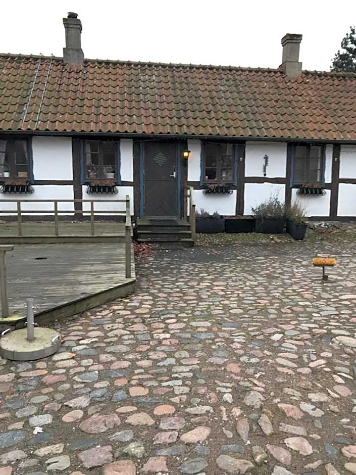 Tunneberga Gästgifvaregård