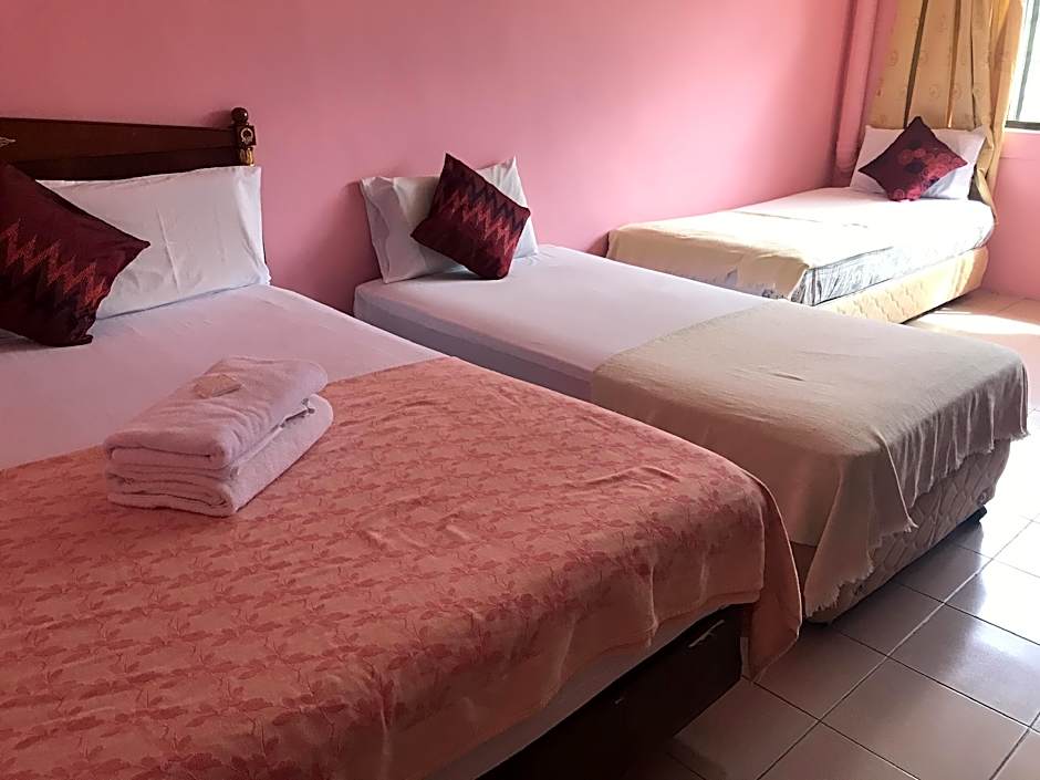 HOTEL CAHAYA