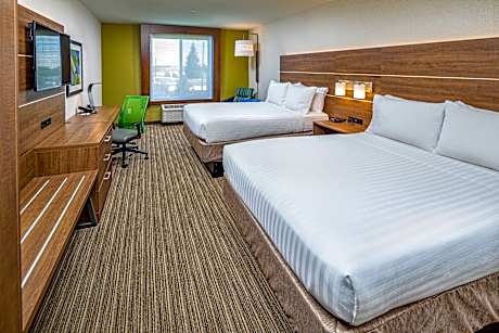 2 Queen Beds Standard Comm Access