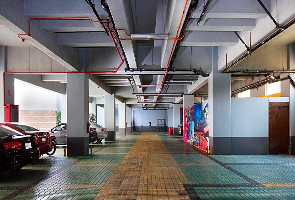 Hotel MX congreso CDMX, Trademark Collection by Wyndham