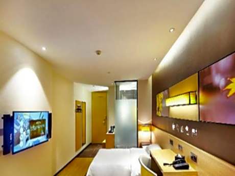 IU Compact U S Bed Room