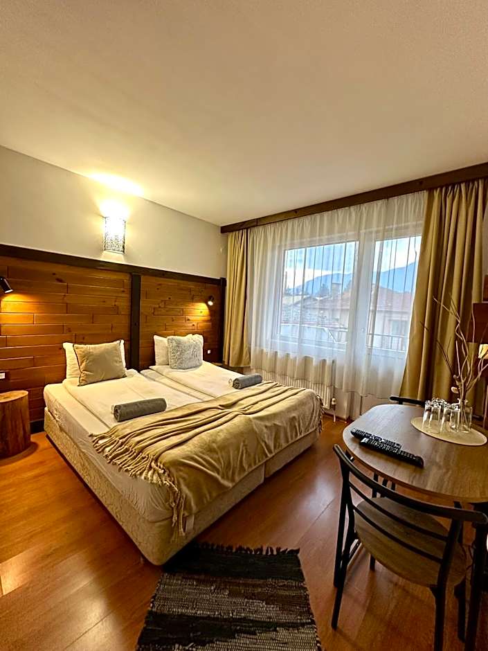 Red House Family house