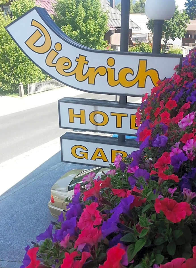 Hotel Dietrich – Seefeld, IL