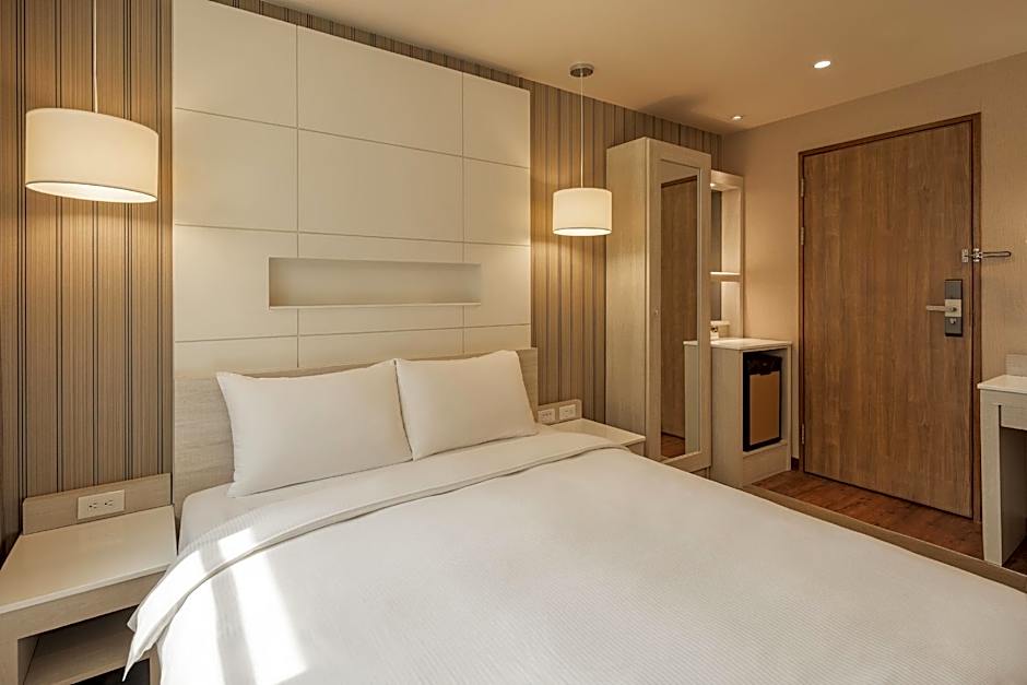 Kindness Hotel- Zhong Shan Bade