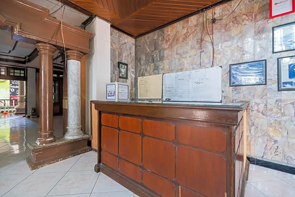 RedDoorz Syariah near Kawasan Saribu Rumah Gadang Solok Selatan