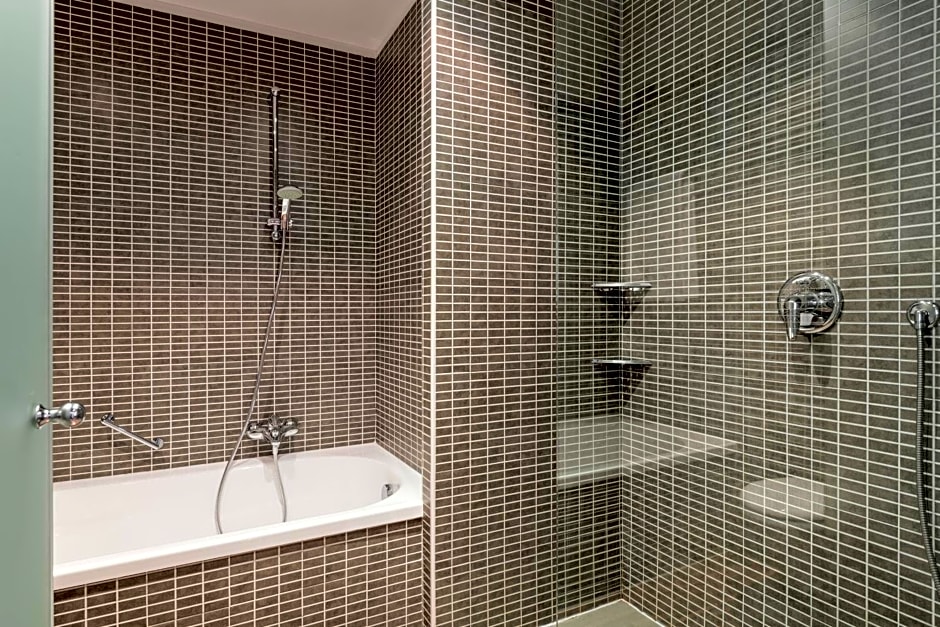 AC Hotel by Marriott Bologna