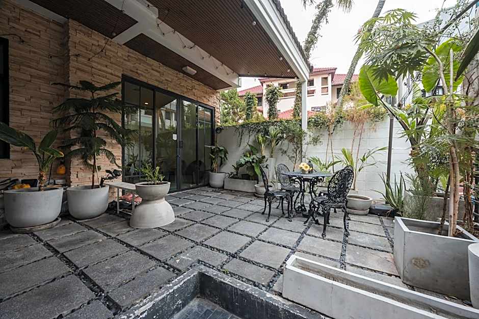 Private house 4bedrooms at Thonglor 4bath5toilet 10people