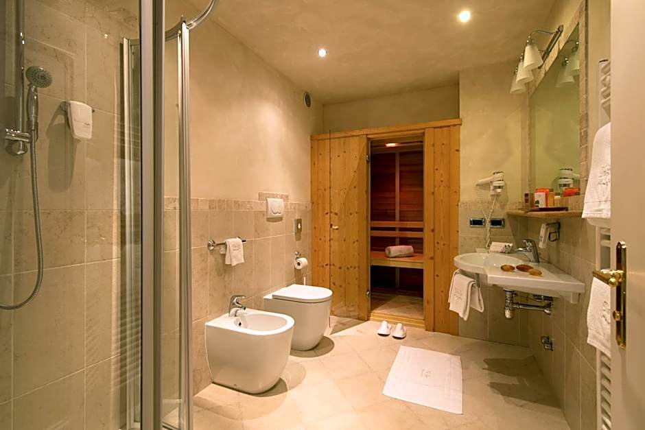 Du Lac Vital Mountain Hotel