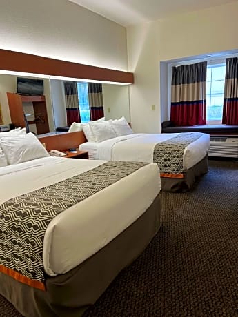 Queen Room with Two Queen Beds - Disability Access/Non-Smoking