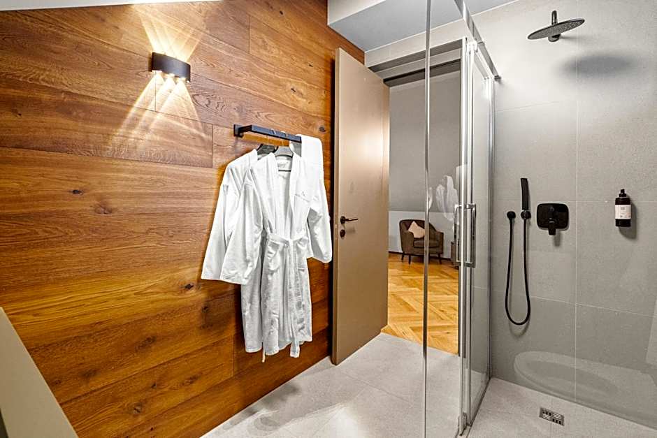 BERG & BERG HOTEL - Kerns Self-Check-in