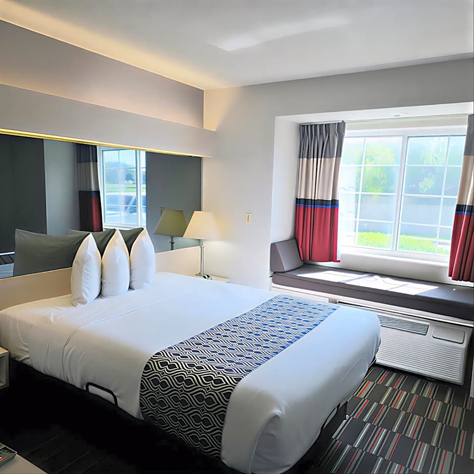 Microtel Inn & Suites By Wyndham Claremore