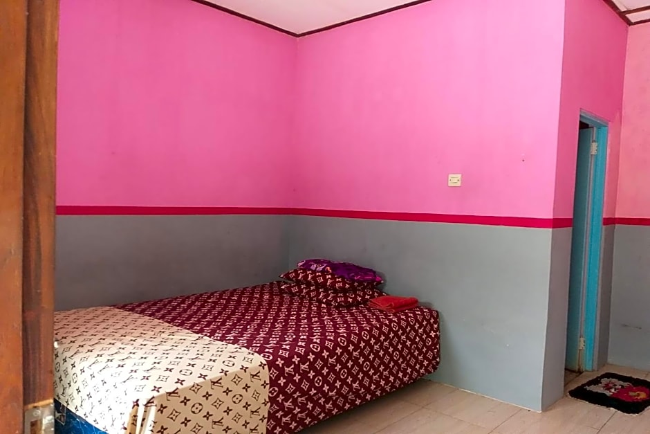 Ijen Traveller & Homestay