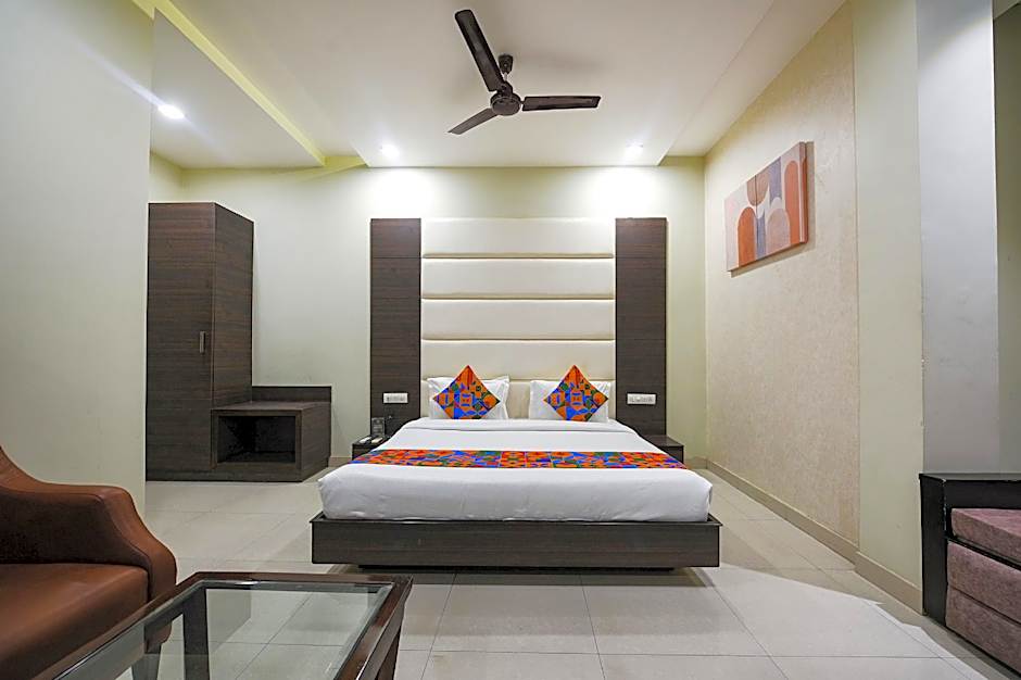 FabHotel KK Continental