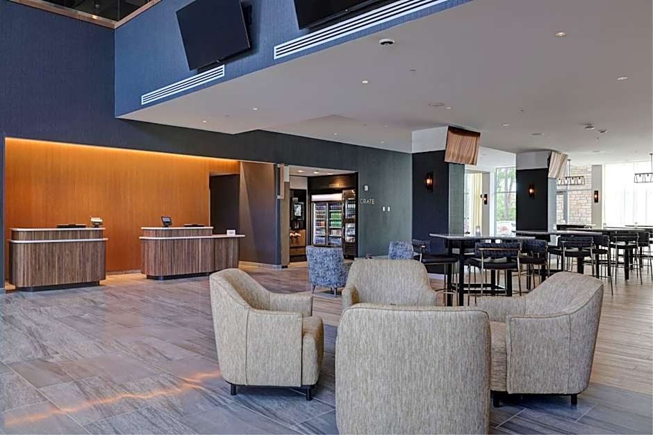 Courtyard by Marriott Iowa City University Heights