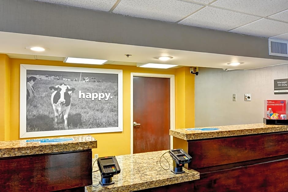 Hampton Inn Columbia-I-26 Airport