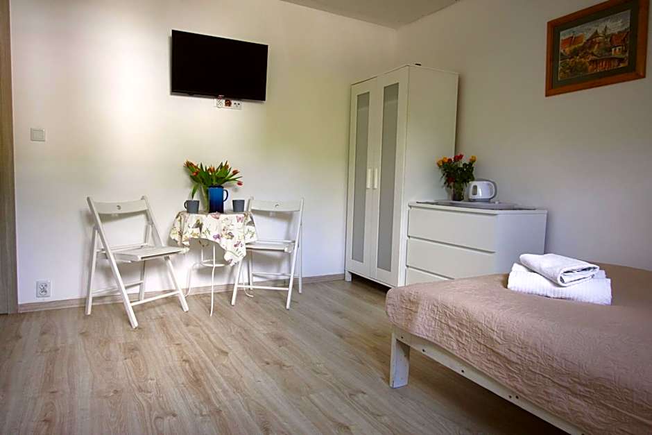 Pokoje Nadrzeczna 45