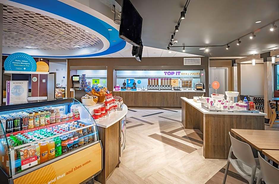 Tru by Hilton Garland, TX