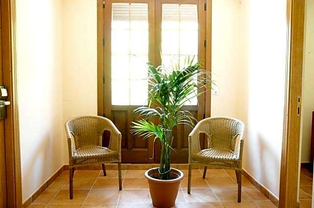 Complejo Turístico Bielsa Hotel y camping