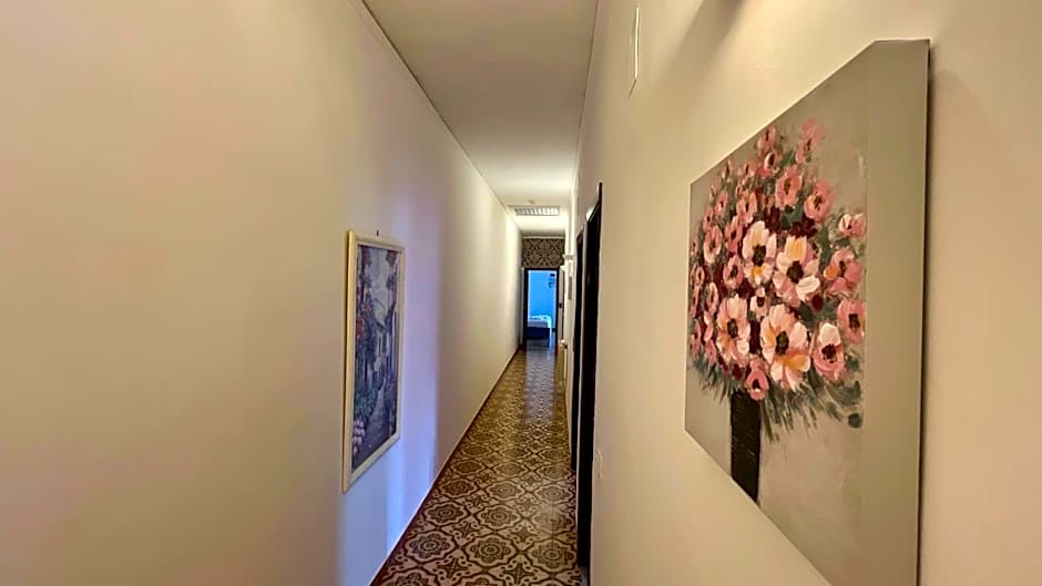Home Jocy Spacious 3 Bed rooms Apartment with private Parking Ideal for Groups