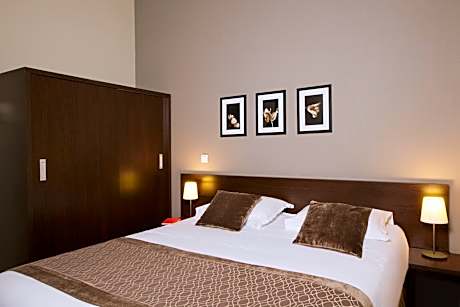 Duplex Apartment (2 Adults)