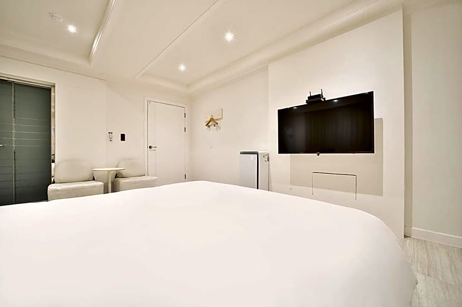 Hotel Yeogiuhtte Gumi Indong 2