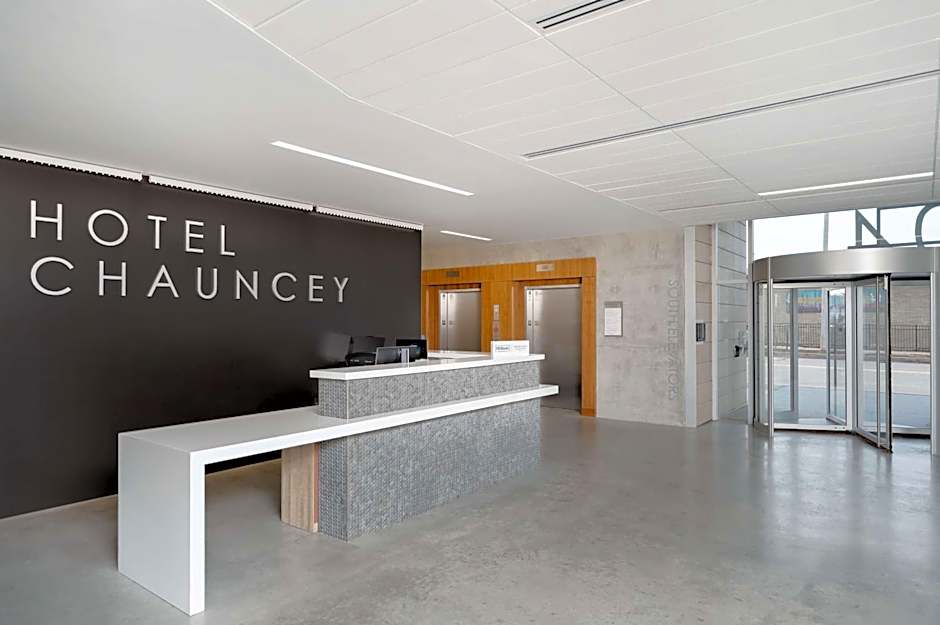 Hotel Chauncey Iowa City, Tapestry Collection by Hilton – Iowa City, IA