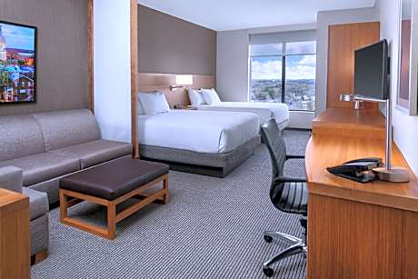 Queen Room with Two Queen Beds with Sofa Bed and Tub - Disability Access
