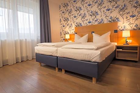 Standard Double Room without Lake View