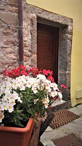 Borgo di Codeglia - Country Rooms