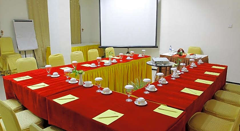 The Grand Palace Hotel Malang