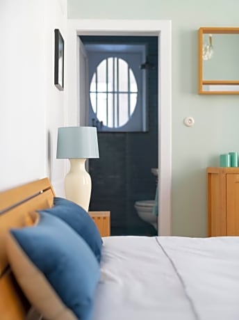 Deluxe Double Room with Shower