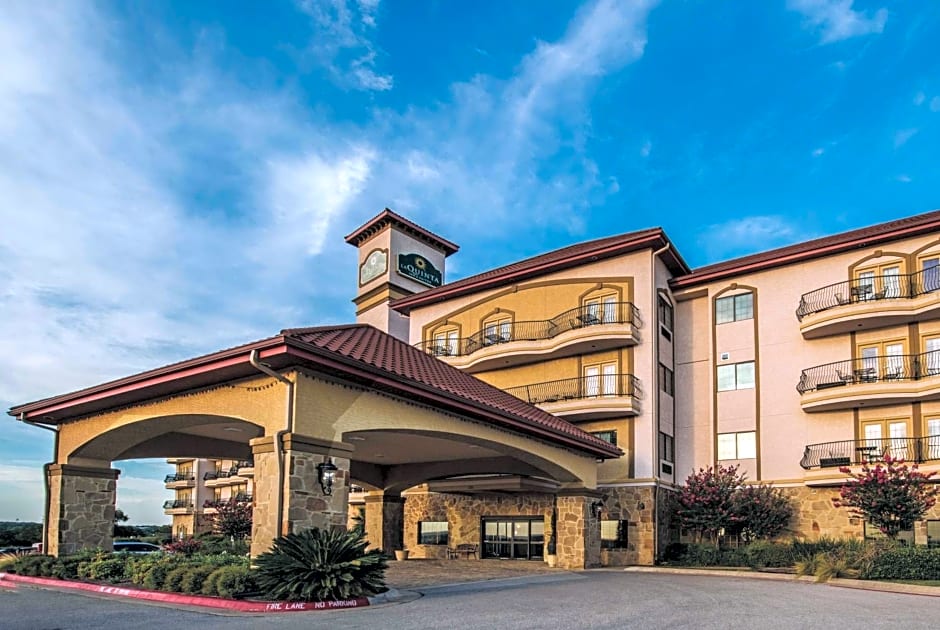 La Quinta Inn & Suites by Wyndham Marble Falls