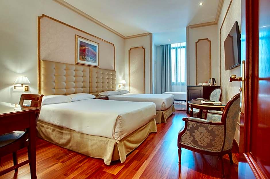 Hotel Roger De Lluria