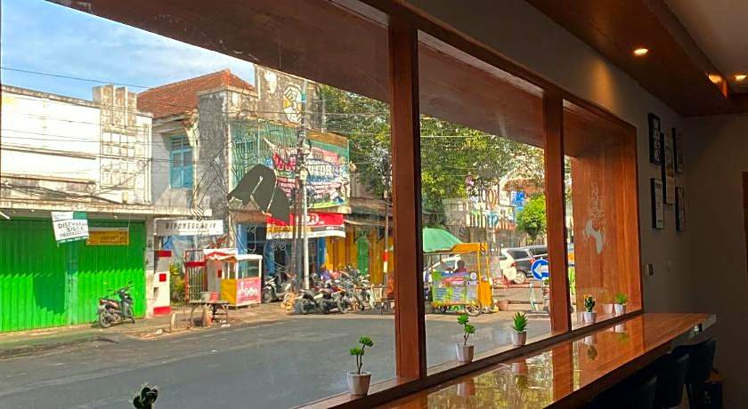 Hotel 88 Diponegoro-Jember by WH