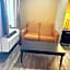 Executive Inn & Suites