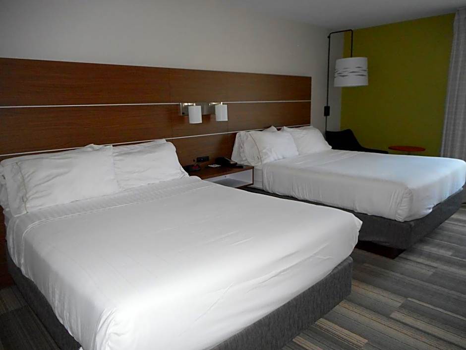 Holiday Inn Express Fairfield By IHG
