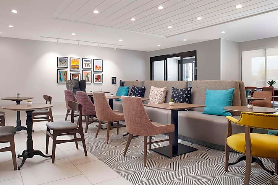 Home2 Suites By Hilton Albuquerque Airport