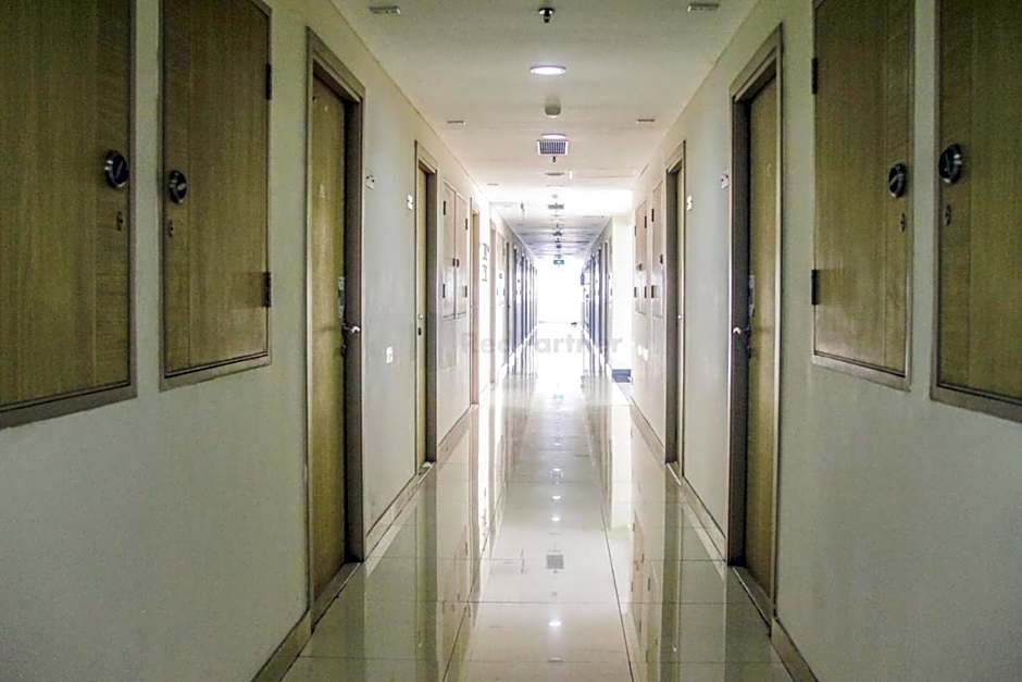 RedLiving Apartemen Paradise Mansion - Gunawan