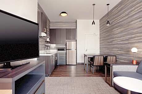 One-Bedroom Suite with Two Queen Beds and Sofa Bed