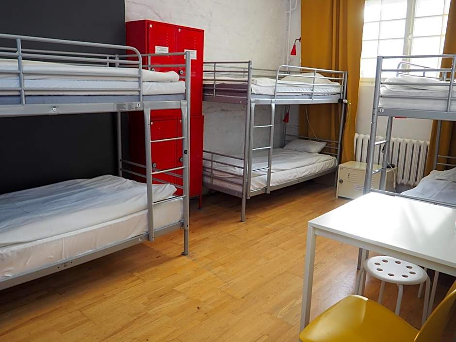 New World St Hostel