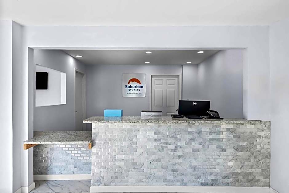 Suburban Studios Newport News - Hampton