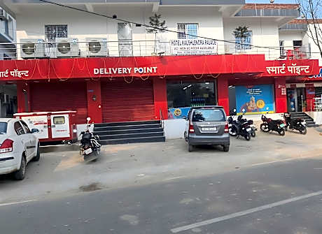 SPOT ON Hotel Kaushlendra Palace